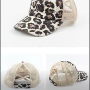 Leopard print cap
